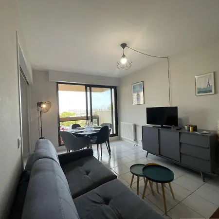 公寓 Cosy Avec Terrasse Et Piscine, Et Port A Proximite - Fr-1-246-571 拉罗歇尔