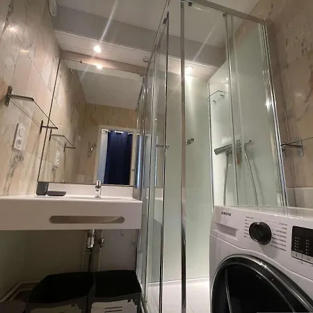 公寓 Cosy Avec Terrasse Et Piscine, Et Port A Proximite - Fr-1-246-571 *